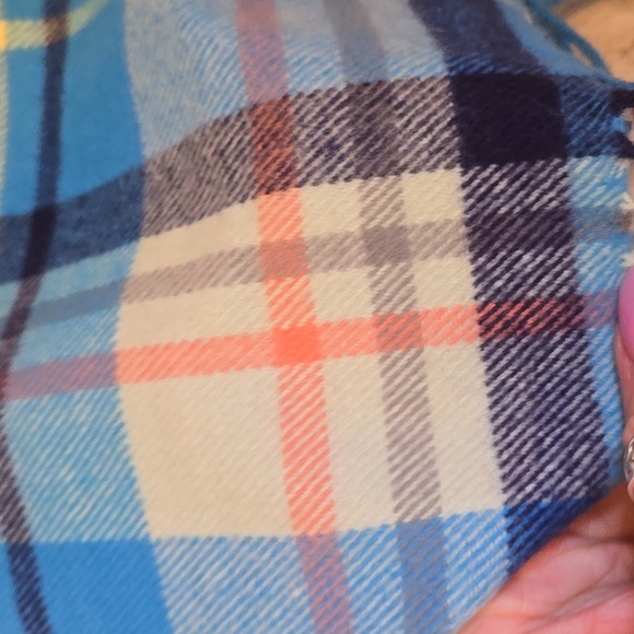 D&Y Softer Than Cashmere Blue Multi-Colored Fringed Edge Unisex Scarf - Picture 3 of 6